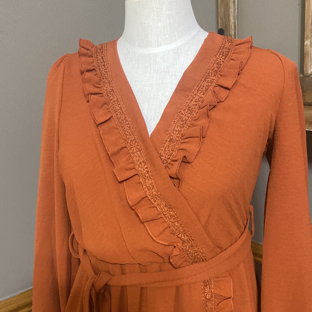 Simplee burnt orange v neck ruffle wrap long sleeve dress size small - Picture 4 of 11